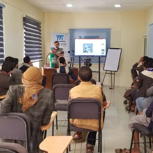 بالتعاون مع المؤسسة العلمية لرعاية المبدعين تقيم منصة اليمن للتكنولوجيا دورة التدريبية بمجال السلامة والصحة المهنية واسس الكهرباء والإلكترونيات