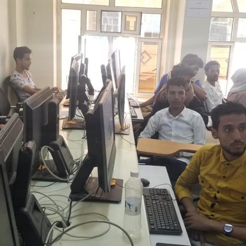 تقيم المؤسسة العلمية لرعاية المبدعين ومنصة اليمن للتكنولوجيا دورة تدريبية في ” أساسيات الريفت المعماري الحديث “