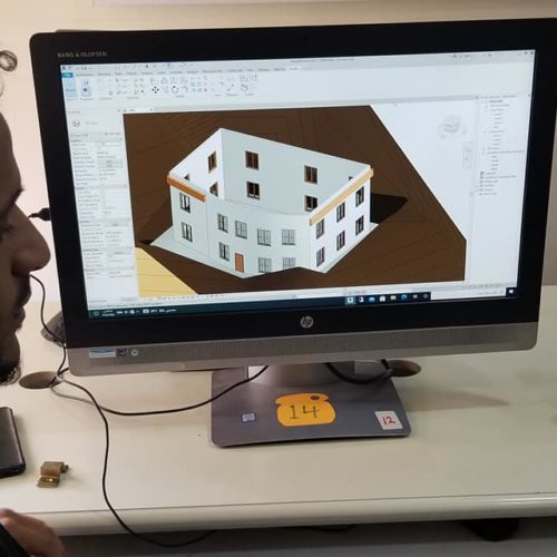 تواصل المؤسسة العلمية لرعاية المبدعين و منصة اليمن للتكنولوجيا إقامة الدورات التدريبية في أساسيات الريفت المعماري الحديث