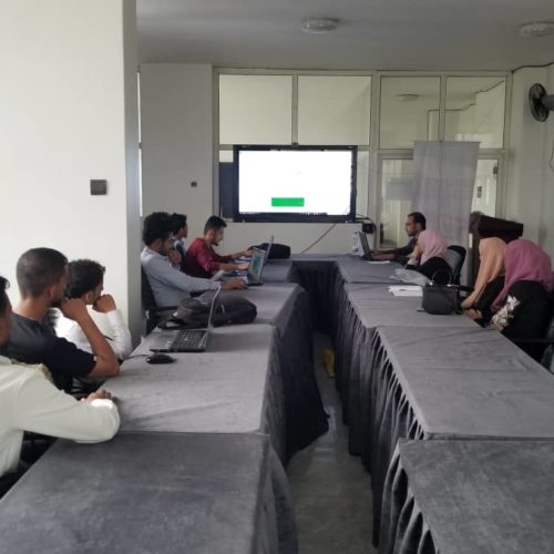 المؤسسة العلمية لرعاية المبدعين SFIC ومنصة اليمن للتكنولوجيا تقيمان الدورة التدريبية Revit