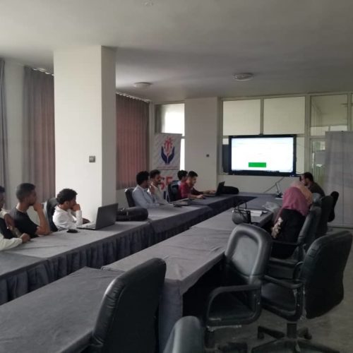 المؤسسة العلمية لرعاية المبدعين SFIC ومنصة اليمن للتكنولوجيا تقيمان الدورة التدريبية Revit