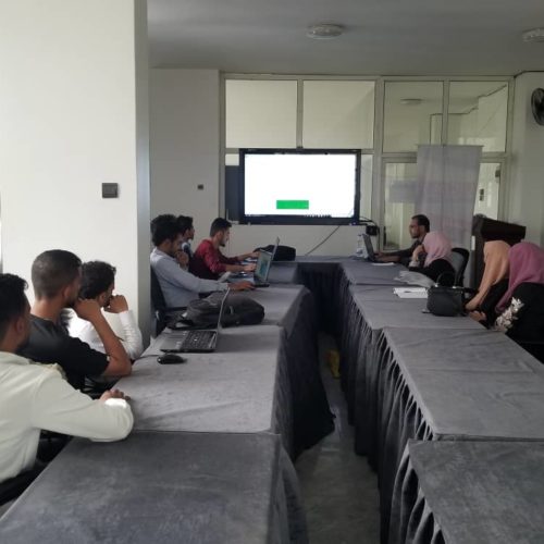 المؤسسة العلمية لرعاية المبدعين SFIC ومنصة اليمن للتكنولوجيا تقيمان الدورة التدريبية Revit