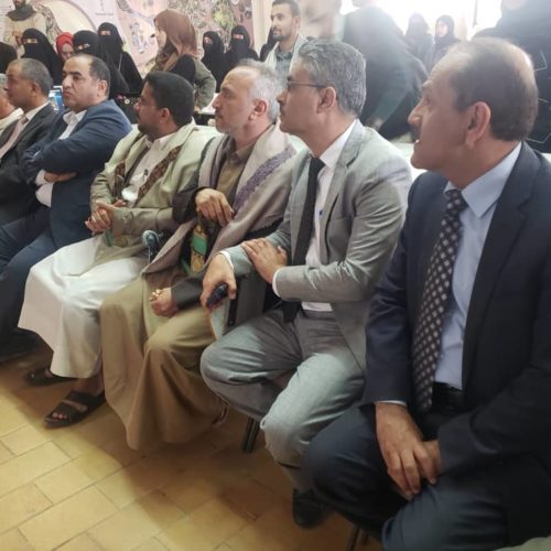 قامت المؤسسة العلمية لرعاية المبدعين اليوم بتكريم ورعاية مشاريع الطلاب بكلية الهندسة بجامعة صنعاء لمشروع حديقة ٢١ سبتمبر ومشروع إعادة تأهيل جامعة صنعاء