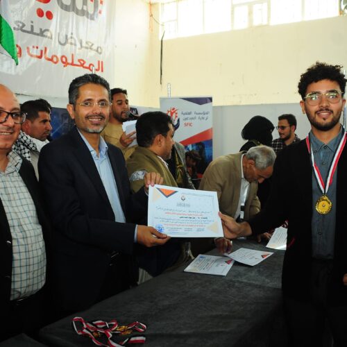 المؤسسة العلمية لرعاية المبدعين تكرم 50 مبدعاً وتنظم وقفة دعماً لفلسطين