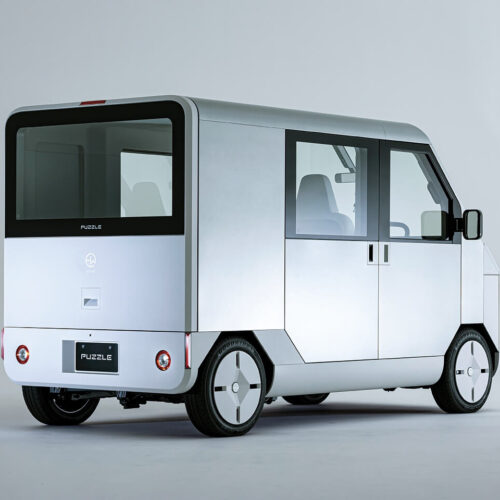 شركة يابانية تعلن عن سيارة تجارية متعددة الإستخدام ” PUZZLE ” تعمل بالطاقة الشمسية